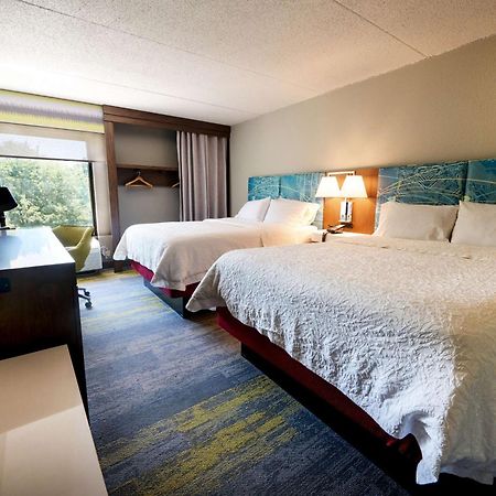 Hampton Inn Flemington Buitenkant foto